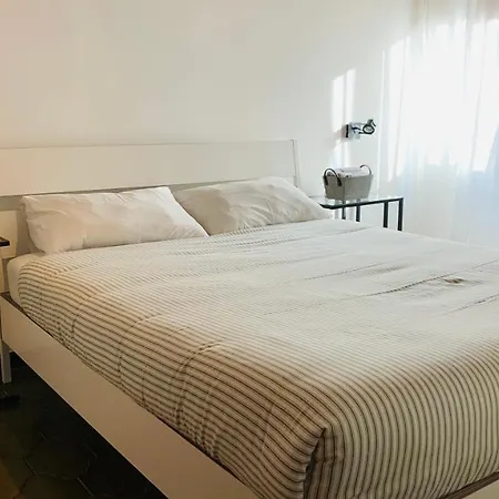 Linhouse * Roma