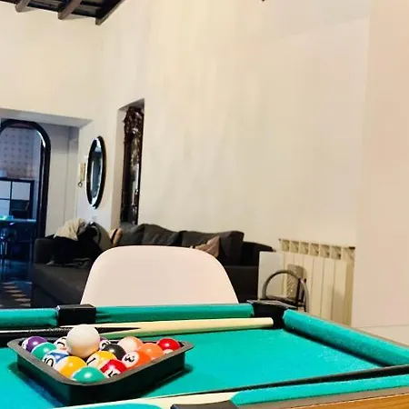 Linhouse Apartment