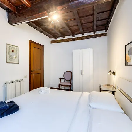 Linhouse Roma
