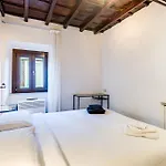 Linhouse * Rome