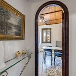Linhouse Apartment *