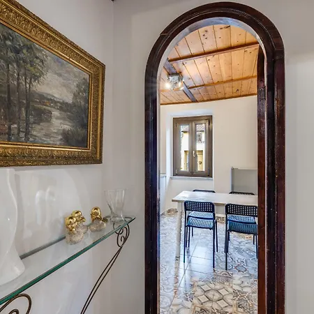Linhouse Apartment *